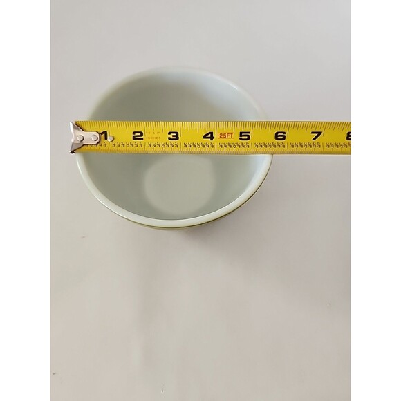 Vintage Pyrex Avocado Green, #401, 1 1/2 Pt. Mixing Bowl, MADE IN USA - Picture 7 of 7